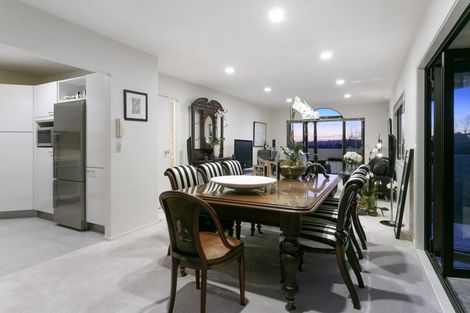 Photo of property in 1/3a Richards Avenue, Forrest Hill, Auckland, 0620