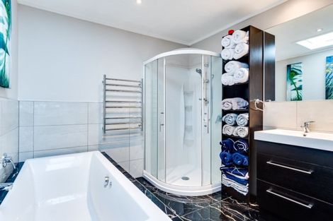 Photo of property in 367 Kennedy Road, Pirimai, Napier, 4112