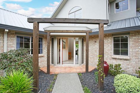 Photo of property in 27 Bayview Drive, Waiuku, 2123