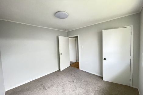 Photo of property in 75 Lewisham Street, Highland Park, Auckland, 2010