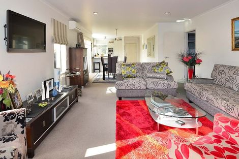 Photo of property in 44 Hatton Road, Orewa, 0931