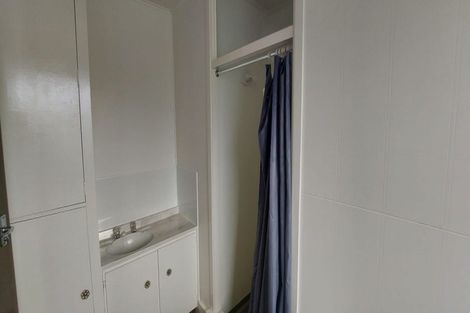 Photo of property in 26 Ray Small Drive, Papakura, 2110