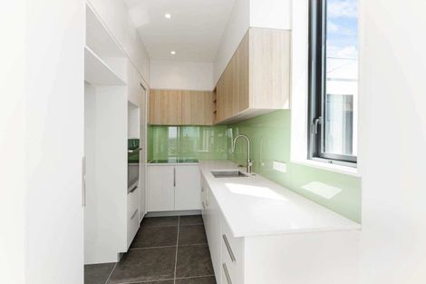 Photo of property in 1103/1 Buscomb Avenue, Henderson, Auckland, 0610