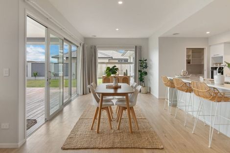 Photo of property in 95 The Boulevard, Papamoa Beach, Papamoa, 3118