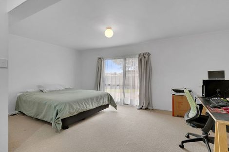 Photo of property in 10 The Mainsail, Whitby, Porirua, 5024