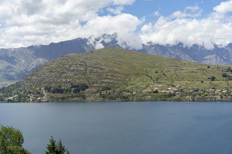 Photo of property in St Andrews Park, 12 Saint Mathews Place, Queenstown, 9300