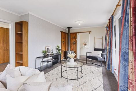 Photo of property in 25 Leeston And Lake Road, Leeston, 7632