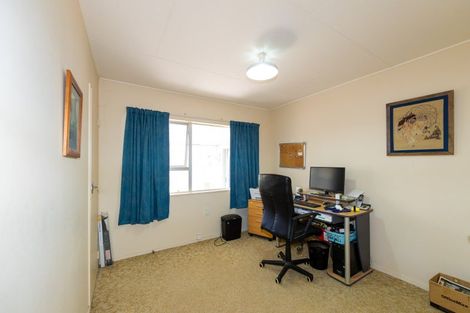 Photo of property in 14 Sutton Avenue, Clive, 4102