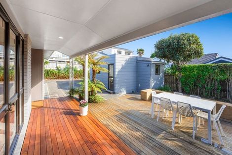 Photo of property in 1/4 Sylvan Park Avenue, Milford, Auckland, 0620