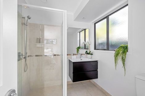 Photo of property in 72 Blue Heron Rise, Stanmore Bay, Whangaparaoa, 0932
