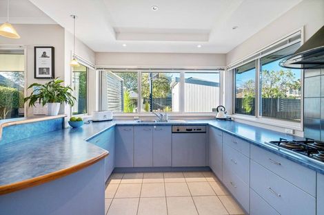 Photo of property in 4 Croftfield Place, Westmorland, Christchurch, 8025