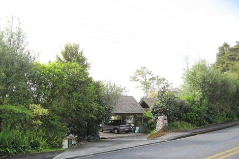 Photo of property in 640 Huia Road, Parau, Auckland, 0604