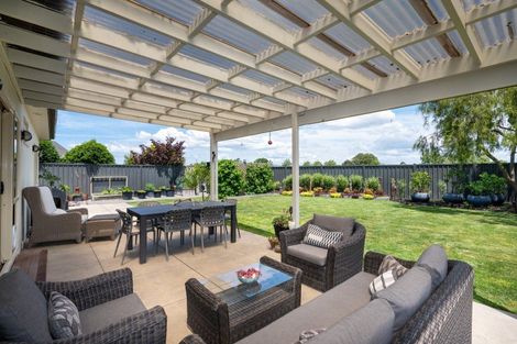 Photo of property in Heynes Place, 14 Heynes Place, Clive, 4102