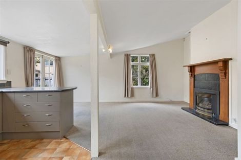 Photo of property in 208 Springfield Road, St Albans, Christchurch, 8014