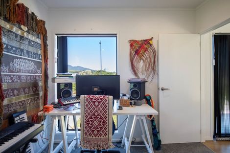 Photo of property in 11 Omahina Street, Raglan, 3225