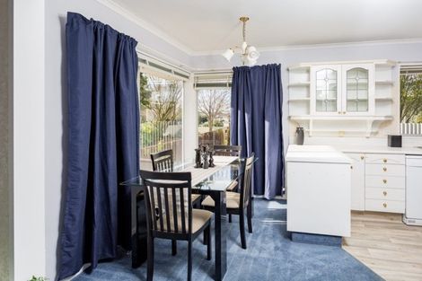 Photo of property in 60 Denise Crescent, Hornby, Christchurch, 8042