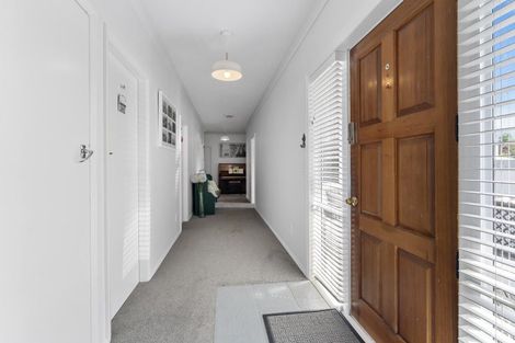 Photo of property in 1 Goldsborough Avenue, Raumati Beach, Paraparaumu, 5032