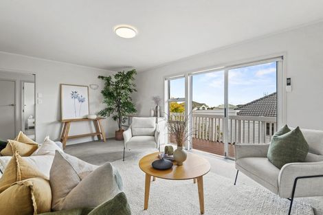 Photo of property in 2/41 Jutland Road, Hauraki, Auckland, 0622