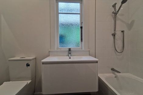 Photo of property in 2/18 Oban Street, Wadestown, Wellington, 6012