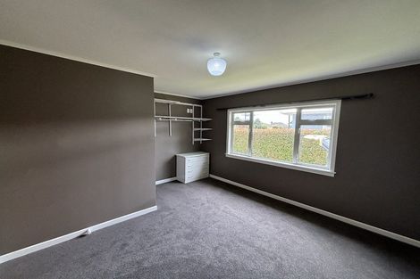 Photo of property in 20 Karaka Street, Merrilands, New Plymouth, 4312