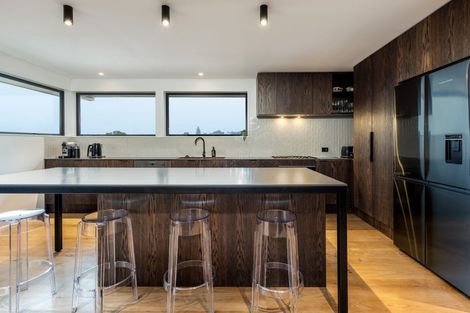 Photo of property in 7b Gulf Road, Murrays Bay, Auckland, 0630