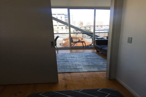 Photo of property in Scotia Tower Apartments, 8f/8 Scotia Place, Auckland Central, Auckland, 1010