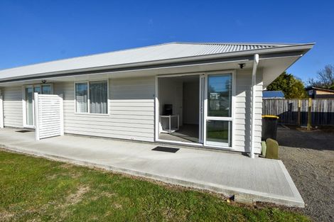 Photo of property in 9 Victoria Street, Carterton, 5713