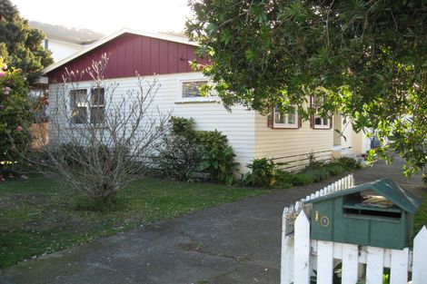Photo of property in 10 Gardiner Grove, Wainuiomata, Lower Hutt, 5014