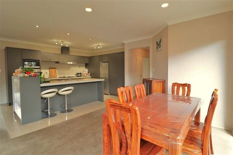 Photo of property in 36 Stranraer Crescent, Wattle Downs, Auckland, 2103