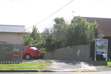 Photo of property in 25a Bay Street, Red Beach, 0932