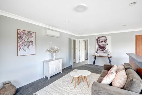 Photo of property in 84 Bush Road, Mosgiel, 9024