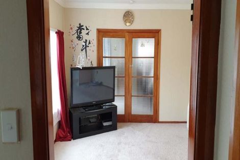 Photo of property in 22 Duncan Street, Tawa, Wellington, 5028