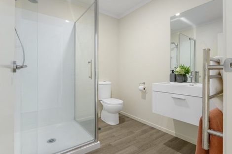 Photo of property in 5/215 Massey Street, Frankton, Hamilton, 3204