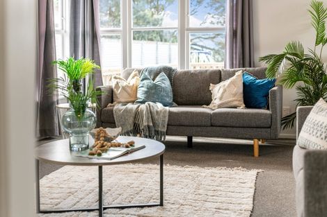 Photo of property in 32 Beauzami Crescent, Ascot Park, Porirua, 5024