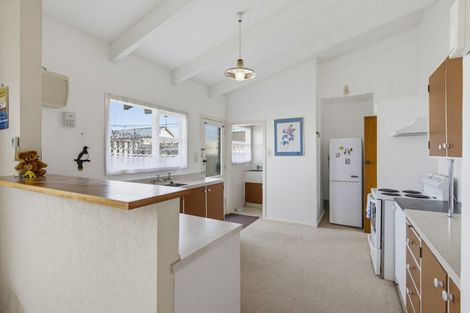 Photo of property in 556 Queen Street East, Levin, 5510