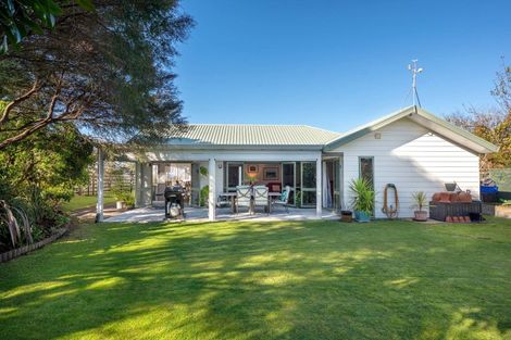 Photo of property in 54 Acacia Bay Road, Nukuhau, Taupo, 3330