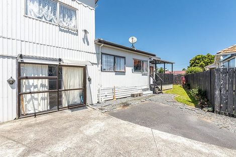 Photo of property in 32a Waipapa Crescent, Otara, Auckland, 2023