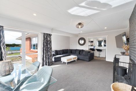 Photo of property in 39 Severn Street, Clifton, Invercargill, 9812