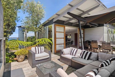 Photo of property in 25 Cook Crescent, Kaiteriteri, Motueka, 7197