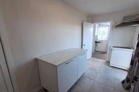 Photo of property in 38 Ellis Avenue, Mount Roskill, Auckland, 1041