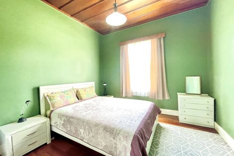 Photo of property in 10 Hungry Creek Road, Puhoi, Warkworth, 0983