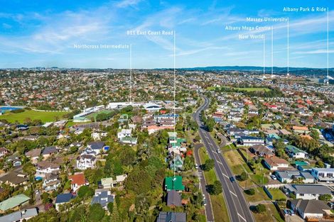 Photo of property in 811 East Coast Road, Northcross, Auckland, 0630