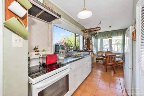 Photo of property in 18 Fairview Street, Fairview Downs, Hamilton, 3214