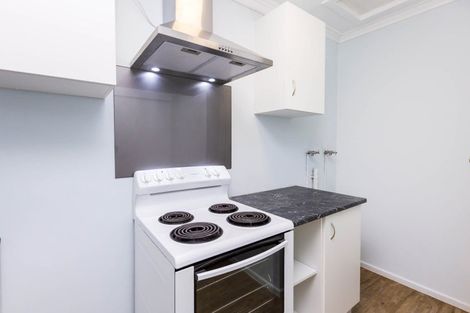 Photo of property in 2/4 Granville Street, Silverstream, Upper Hutt, 5019