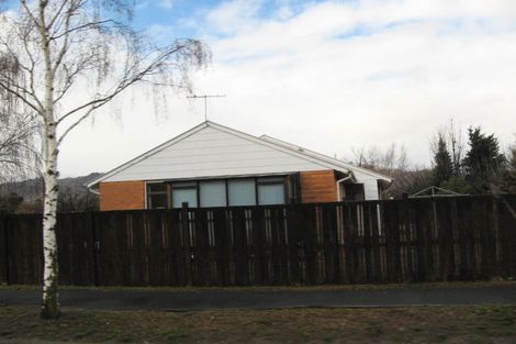 Photo of property in 16 Gilling Place, Cromwell, 9310