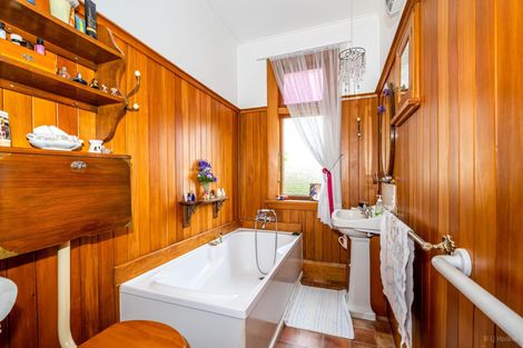 Photo of property in 33 Harris Street, Waimate, 7924