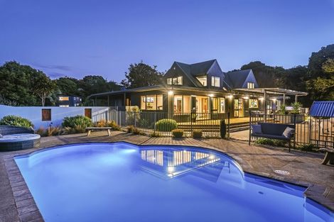 Photo of property in 2 Southleigh, Raumati South, Paraparaumu, 5032