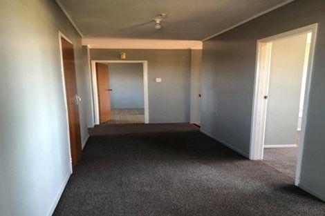 Photo of property in 2/140 Metcalfe Road, Ranui, Auckland, 0612