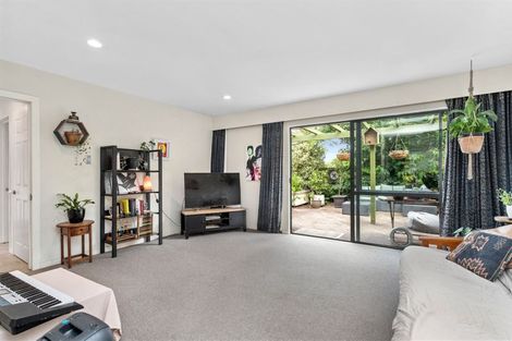 Photo of property in 2/9 Braemar Place, Avonside, Christchurch, 8061