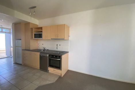 Photo of property in 66/2 Armoy Drive, East Tamaki, Auckland, 2016